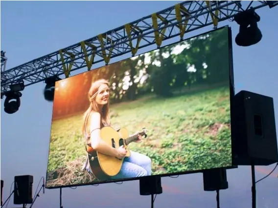 24 Foot LED Wall 3mm Outdoor High Brightness HD